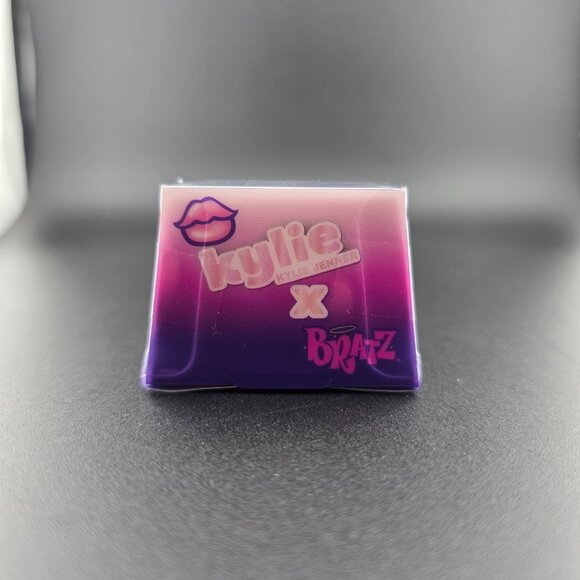 MGA Entertainment Mini Bratz x Kylie Jenner 2023 Collectible Figures Cap NEW - Picture 2 of 6